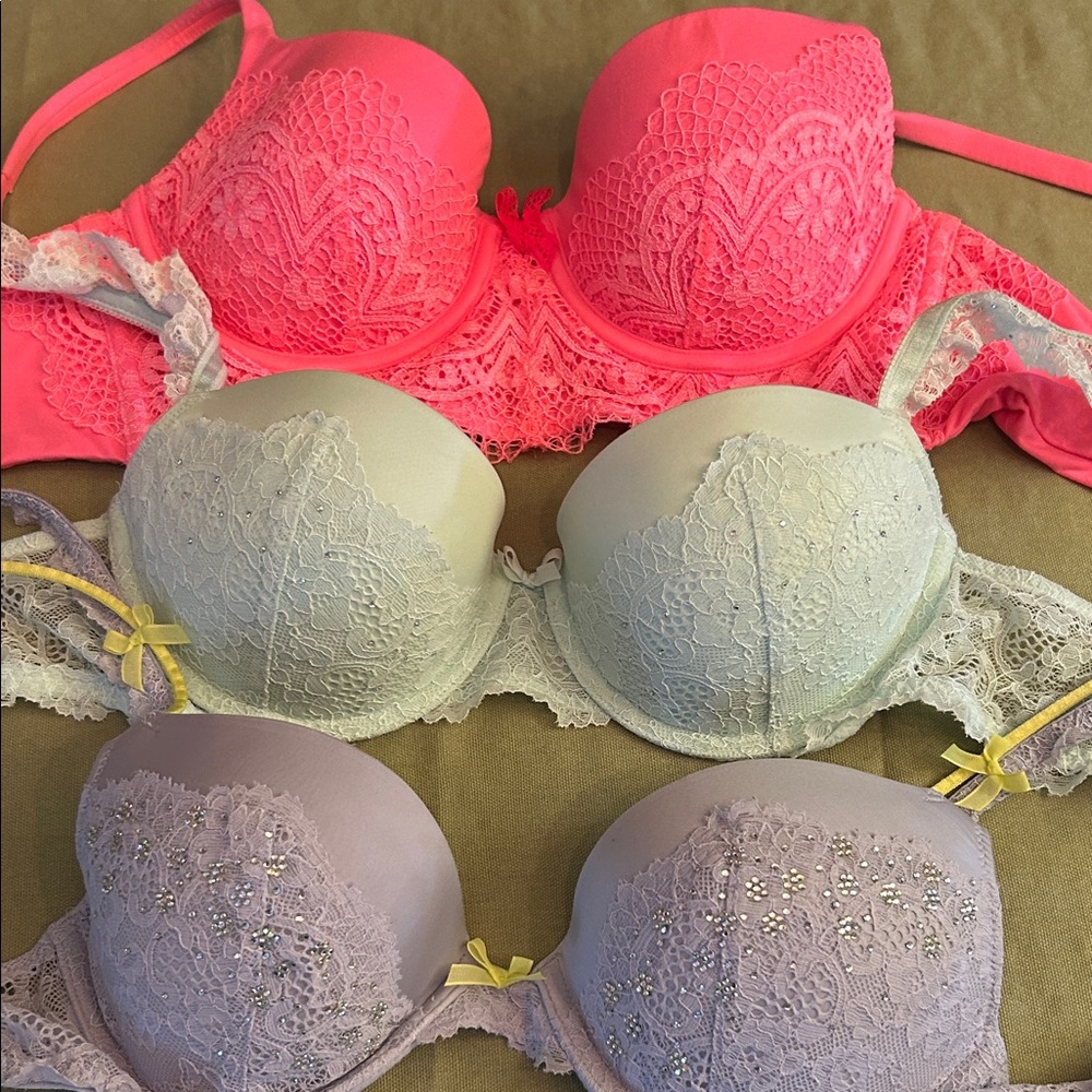Victoria's Secret Lace Bra Trio - Pink, Green, Lavender